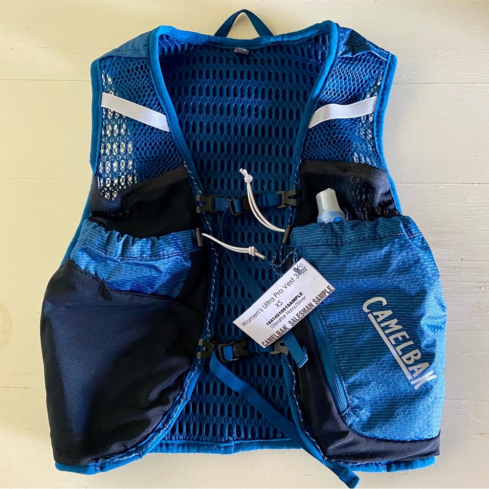 Camelbak Women’s XS Ultra Pro Running Hydration Backpack Vest 34oz